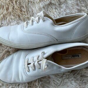 KEDS white leather women's sneakers - size 9 Good shape!